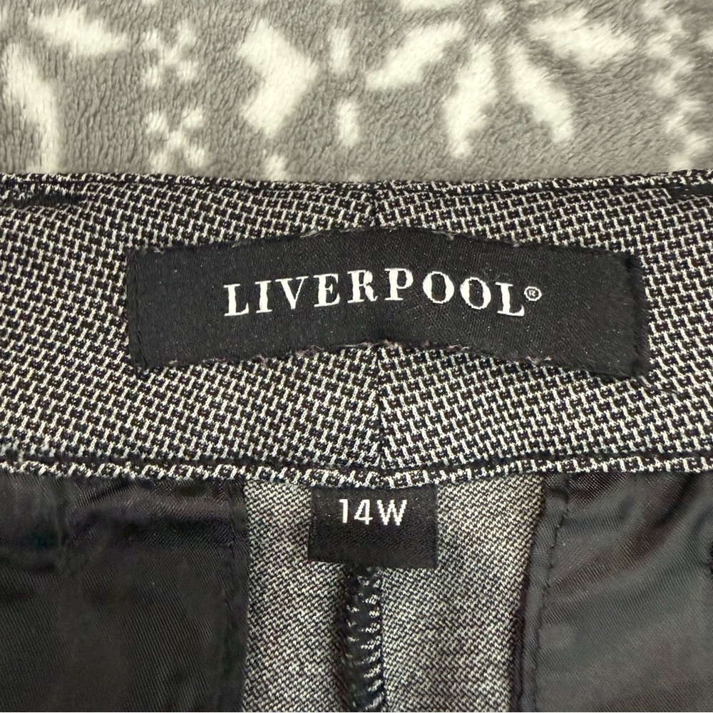 Stitch Fix Liverpool Kelsey Knit Pants Black White Geo Pants Size 14W - Picture 3 of 8